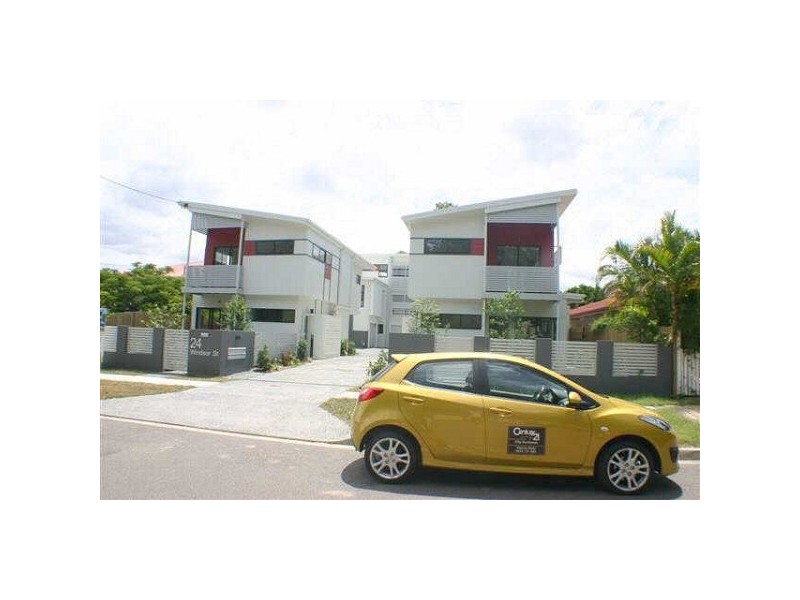 3/24  Windsor Street, Hamilton QLD 4007