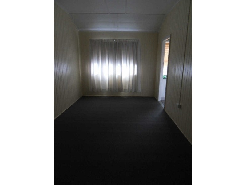 92  Victoria Street, Windsor QLD 4030