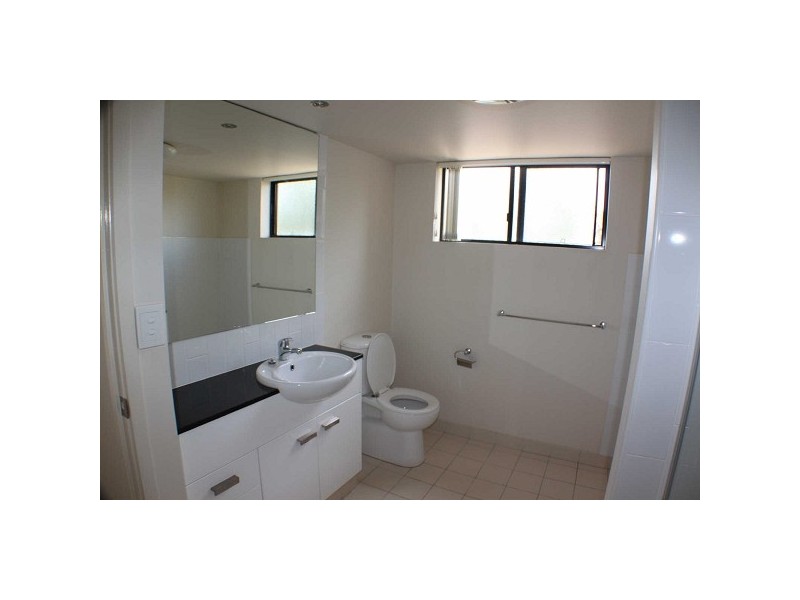 144/35  Harbour Rd, Hamilton QLD 4007