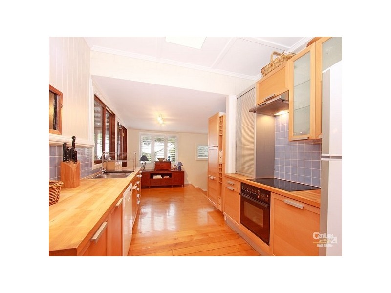 4 Stuckey Street, Clayfield QLD 4011