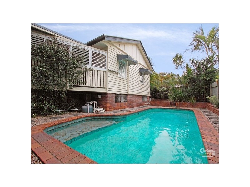 4 Stuckey Street, Clayfield QLD 4011