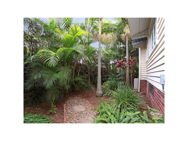 4 Stuckey Street, Clayfield QLD 4011