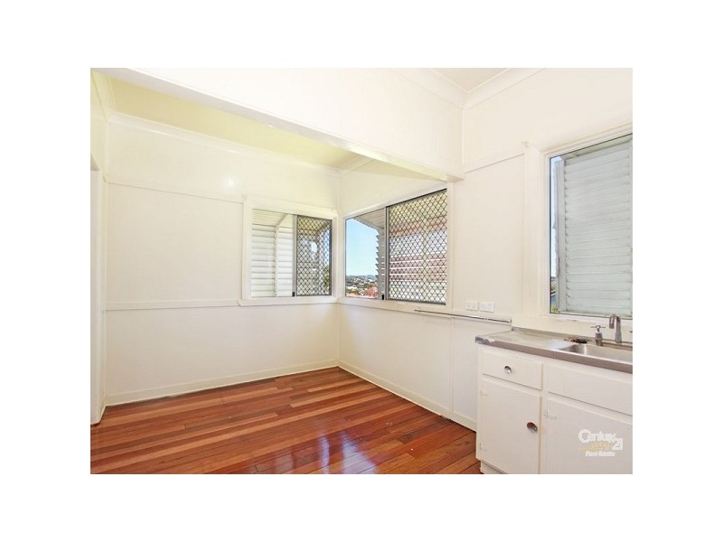 4 Berpi Street, Stafford QLD 4053