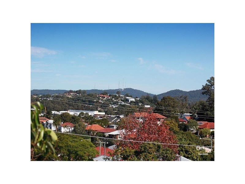 4 Berpi Street, Stafford QLD 4053