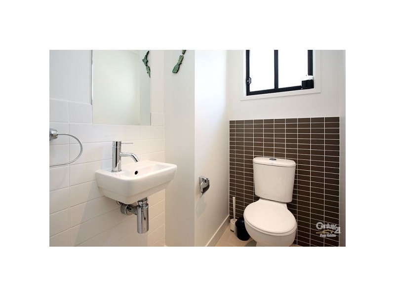 1/24 Windsor Street, Hamilton QLD 4007