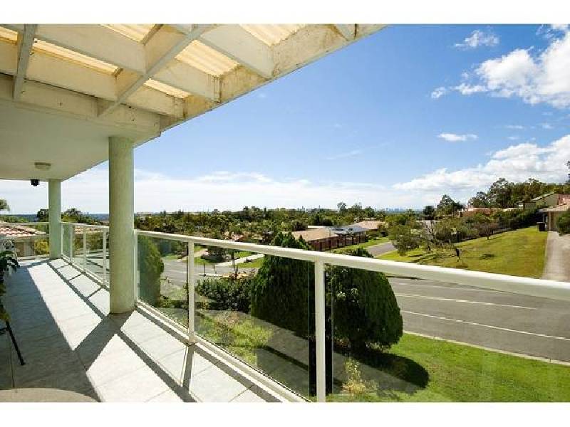 65 Kincaid Drive, Highland Park QLD 4211