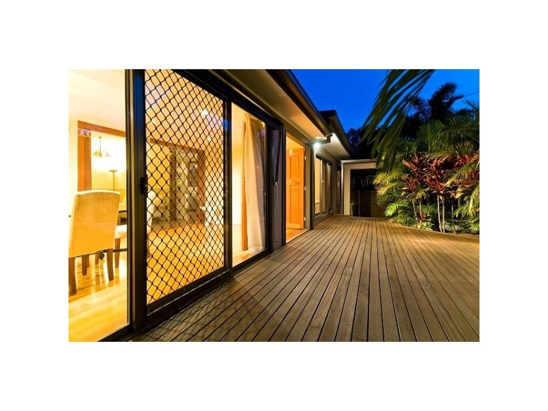 2/5B Tweed Street, Southport QLD 4215