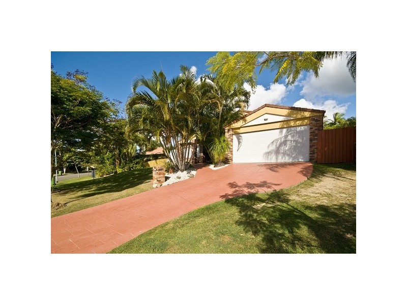 9 Inverness Way, Parkwood QLD 4214