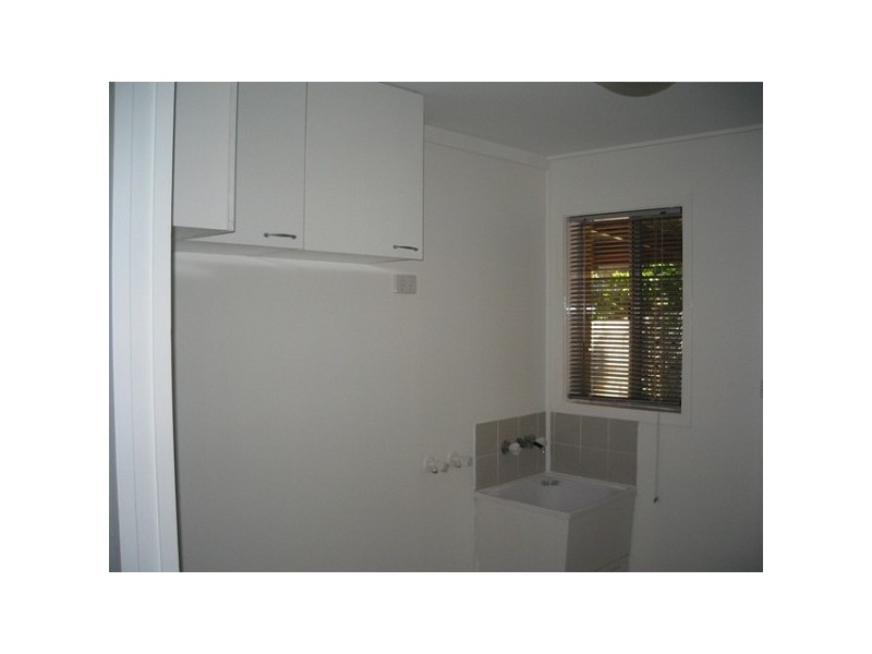 6 Sungold Avenue, Southport QLD 4215