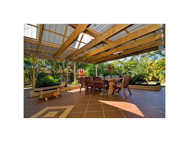4 Collingwood Court, Arundel QLD 4214