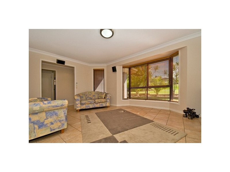 4 Collingwood Court, Arundel QLD 4214