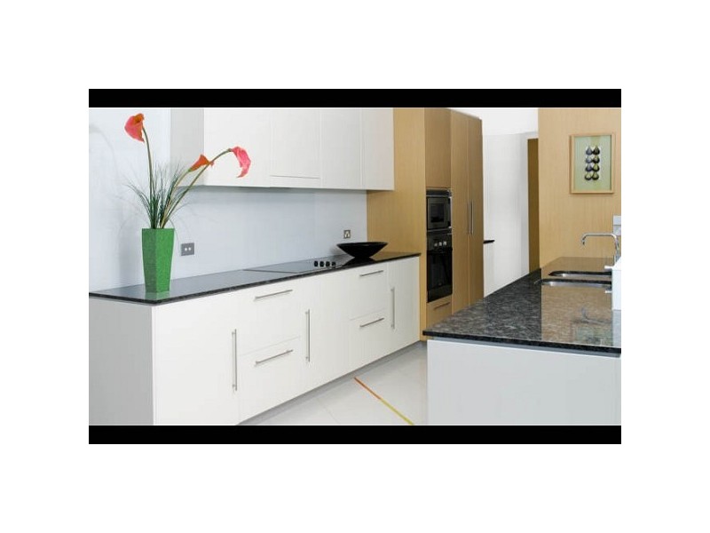 402/17 Albert Avenue, Broadbeach QLD 4218