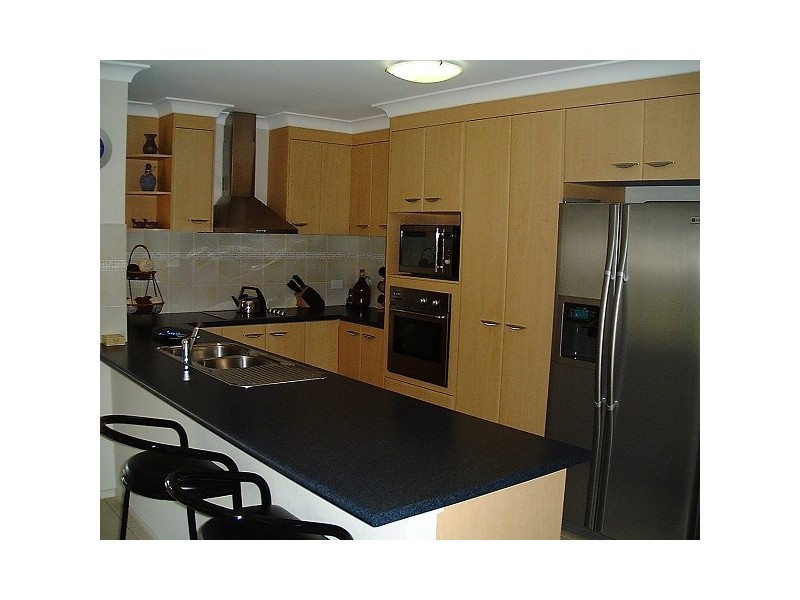 15 Rimu Place, Molendinar QLD 4214