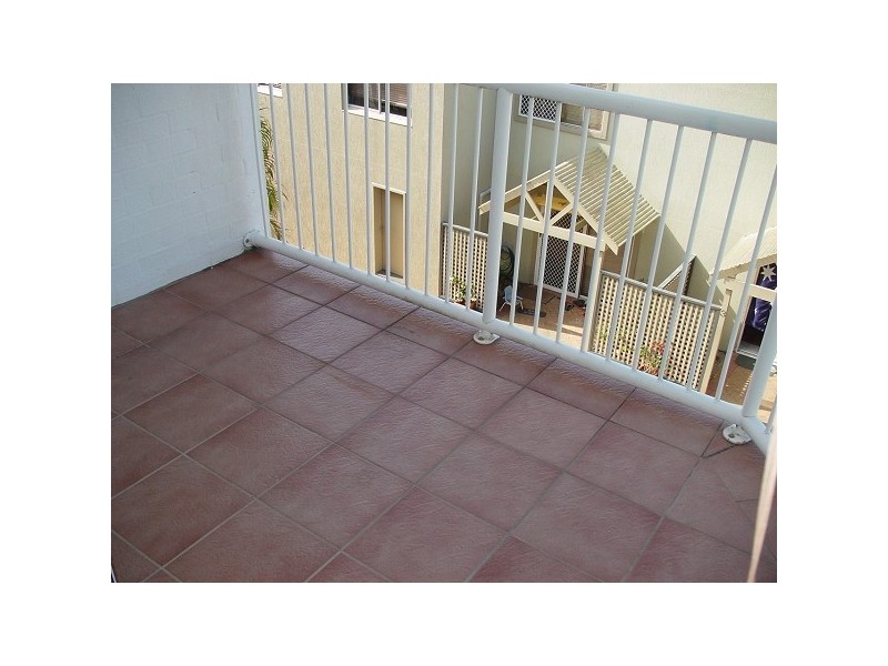 29/75 Bayview Street, Runaway Bay QLD 4216