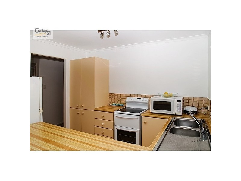 1/51 Corunna Crescent, Ashmore QLD 4214