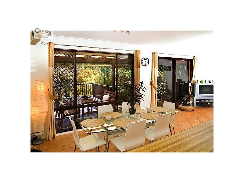 1/51 Corunna Crescent, Ashmore QLD 4214