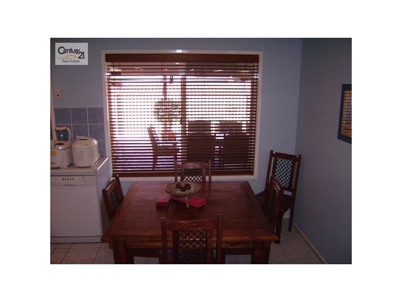 1 Spikes Court, Arundel QLD 4214