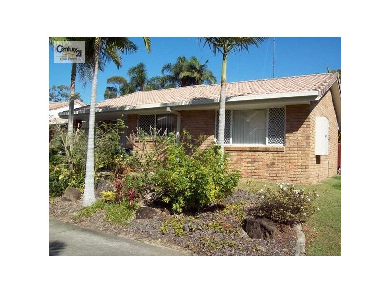 90/33 Edmund Rice Drive, Southport QLD 4215