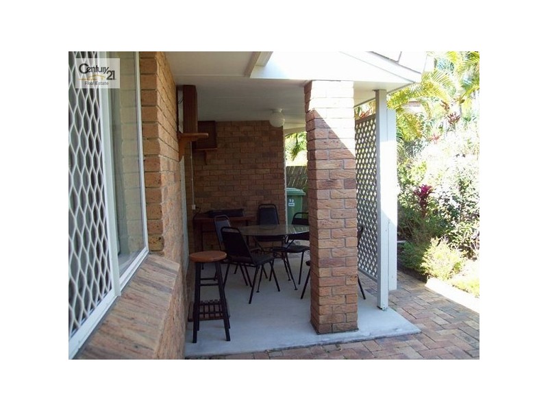 90/33 Edmund Rice Drive, Southport QLD 4215