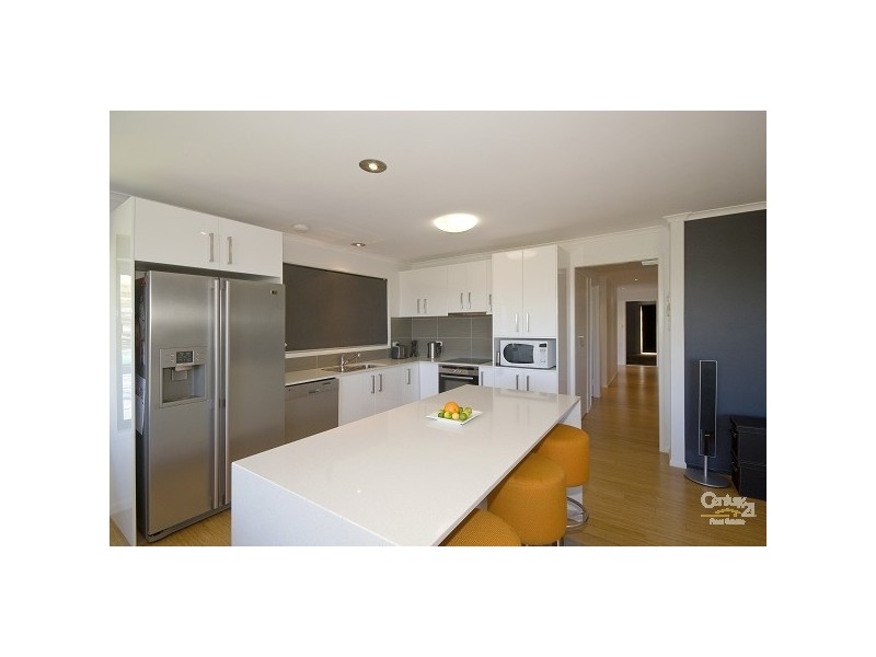 22 Pinkwood Drive, Ashmore QLD 4214