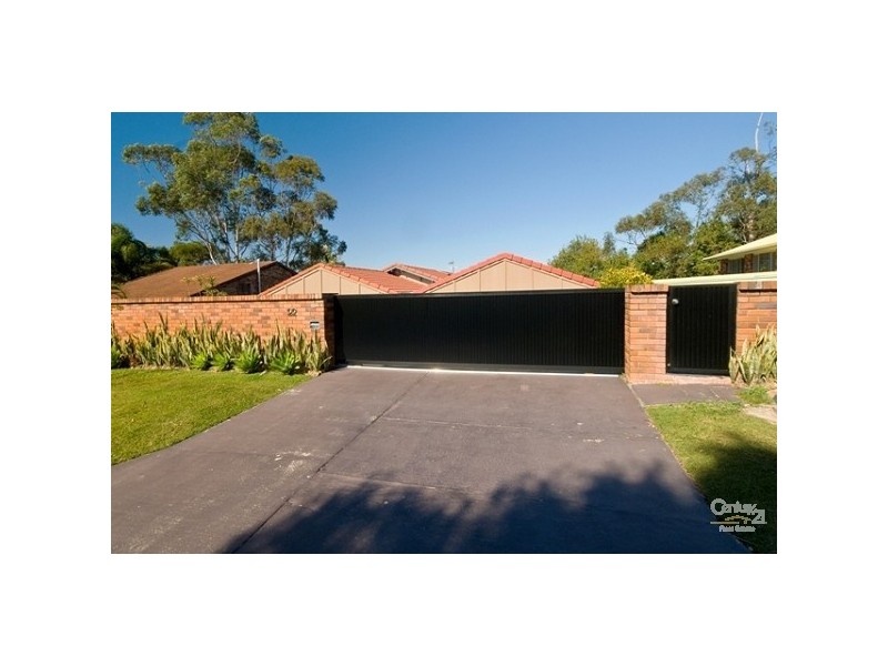 22 Pinkwood Drive, Ashmore QLD 4214