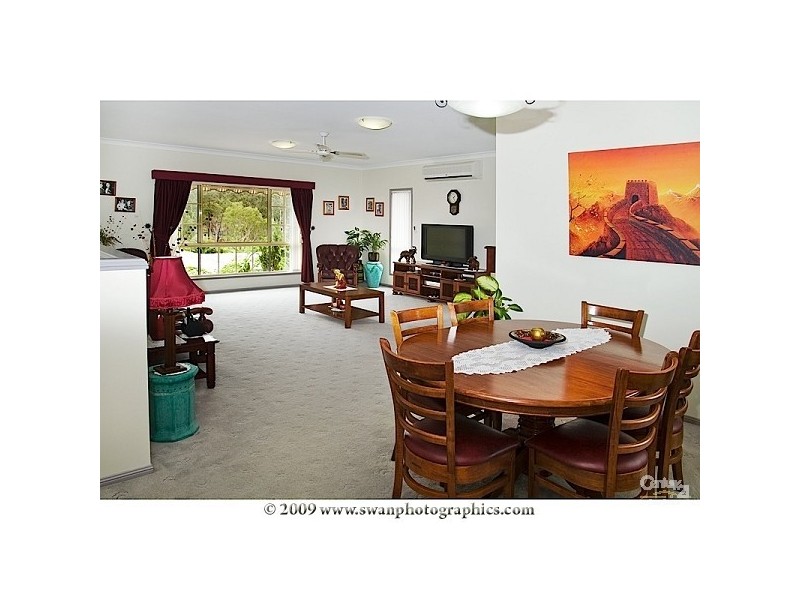 14 Gary Player Cresent, Parkwood QLD 4214