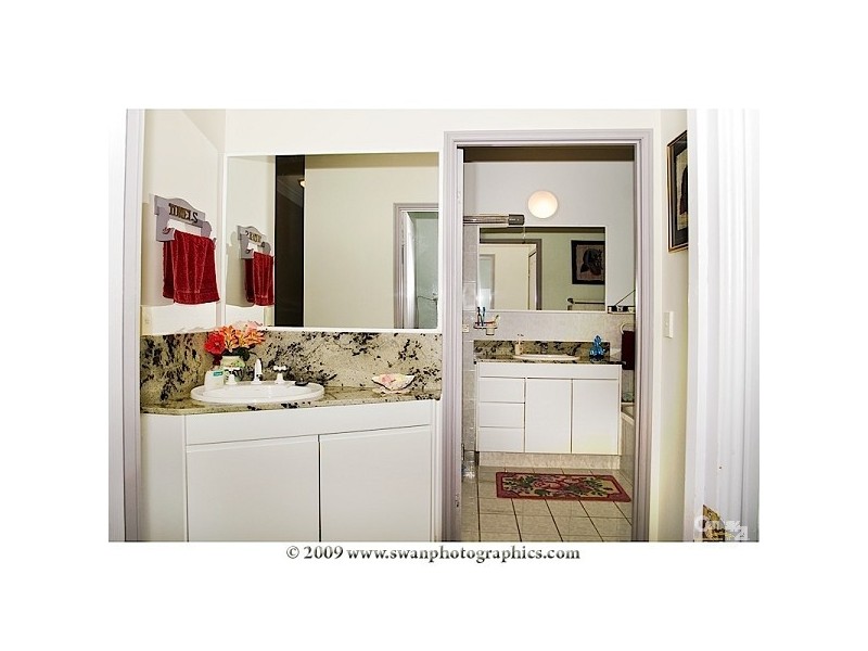 14 Gary Player Cresent, Parkwood QLD 4214
