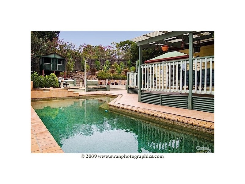 14 Gary Player Cresent, Parkwood QLD 4214