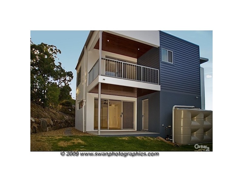 51A Canada Place, Arundel QLD 4214