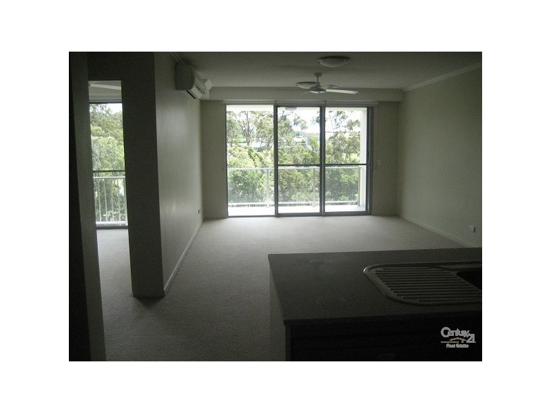 11-154 Musgrave Ave, Southport QLD 4215