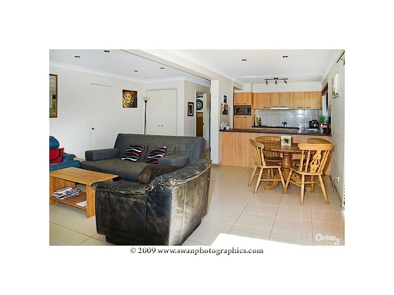 1/80 Broad Street, Labrador QLD 4215