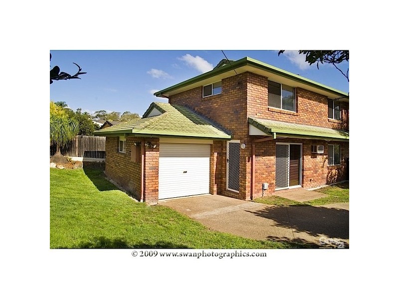 1/80 Broad Street, Labrador QLD 4215