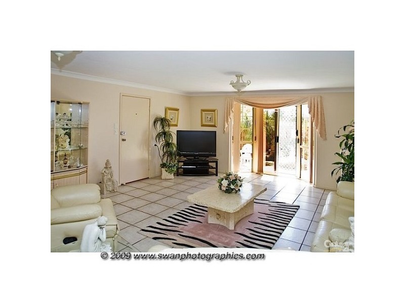 1-190 Olsen Avenue, Arundel QLD 4214