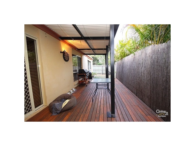 18 Madasin Close, Arundel QLD 4214