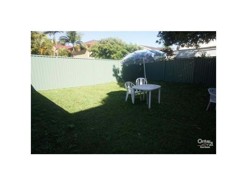 2/34 Little Norman, Southport QLD 4215