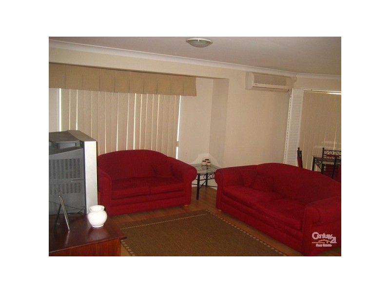 37 Christina Ryan Way, Arundel QLD 4214