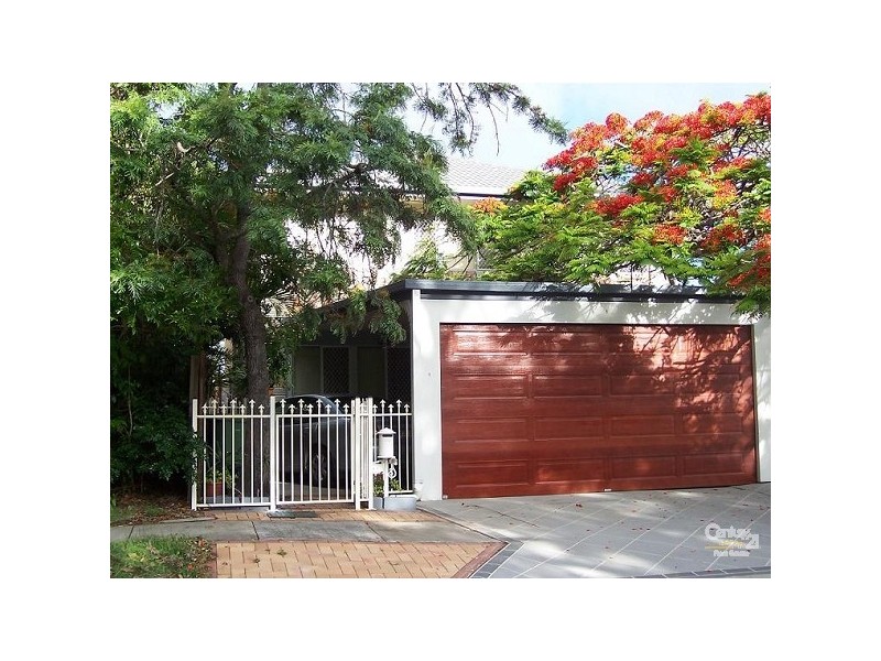 1/5 Perry Place, Biggera Waters QLD 4216