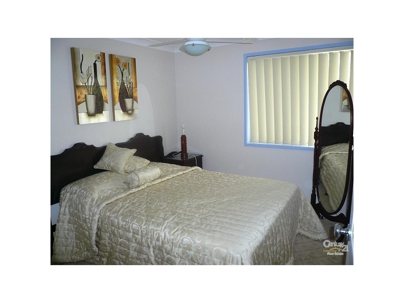 1/5 Perry Place, Biggera Waters QLD 4216