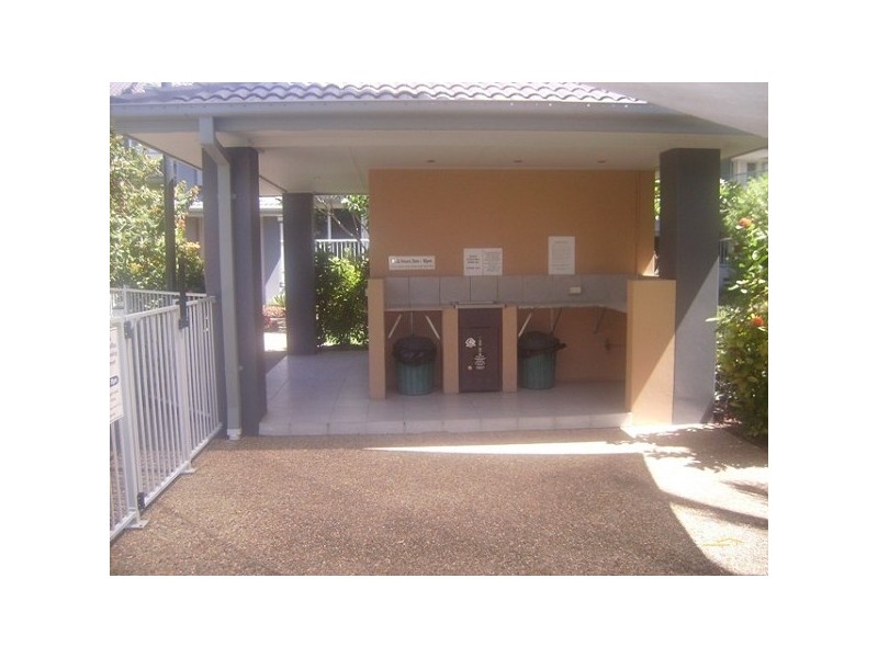 6-22 Oleander Avenue, Biggera Waters QLD 4216