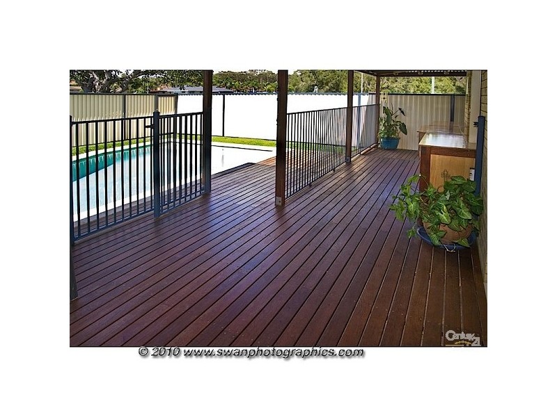 2/64 McMillan Street, Labrador QLD 4215