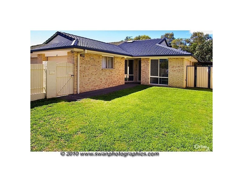 2/64 McMillan Street, Labrador QLD 4215