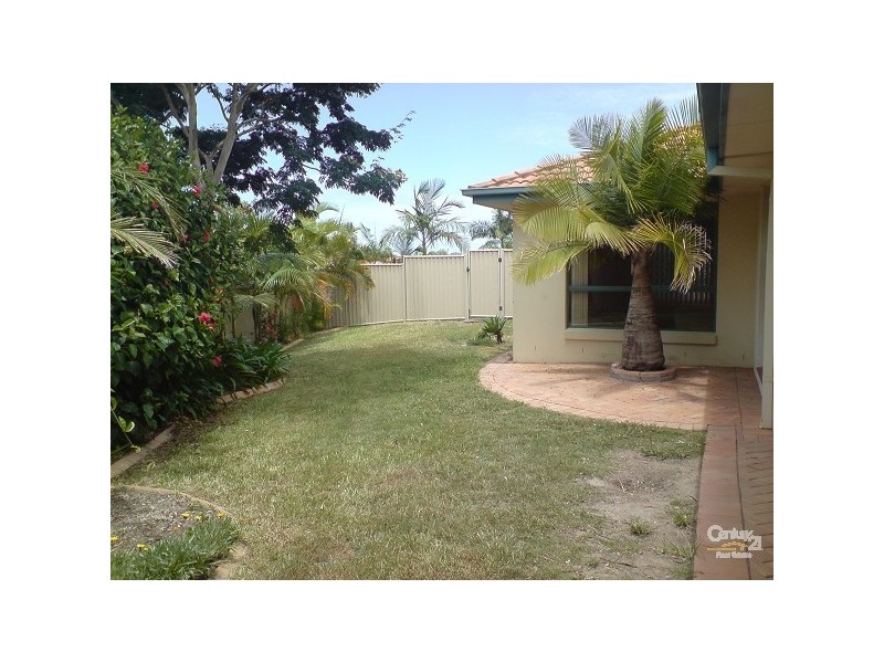 1 Longcove, Parkwood QLD 4214