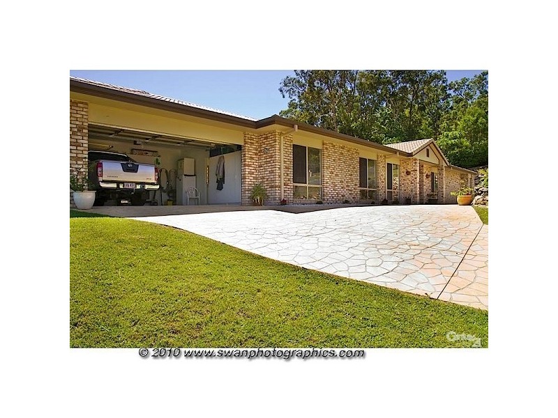 10 Riberry Ct, Bonogin QLD 4213