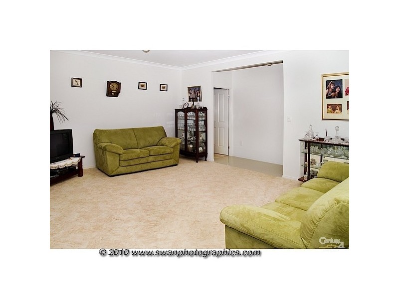 10 Riberry Ct, Bonogin QLD 4213