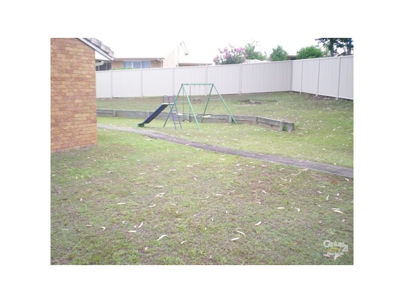 5 Bears Ct, Arundel QLD 4214