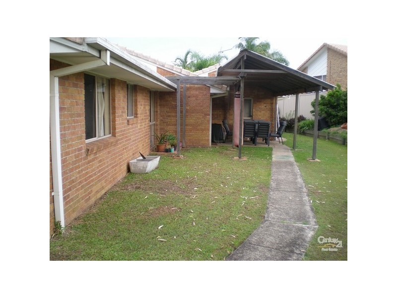 5 Bears Ct, Arundel QLD 4214