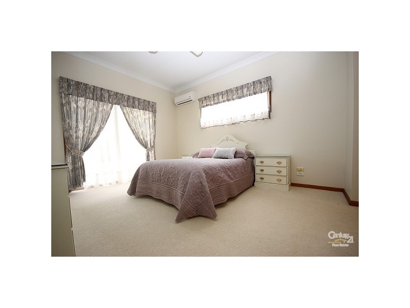 289 Central Street, Arundel QLD 4214