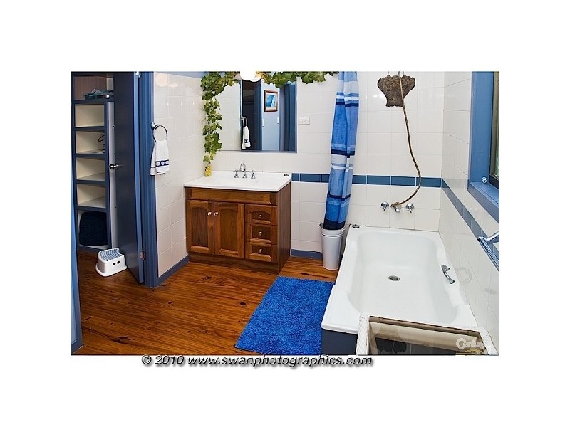 25 Salmon Street, Southport QLD 4215