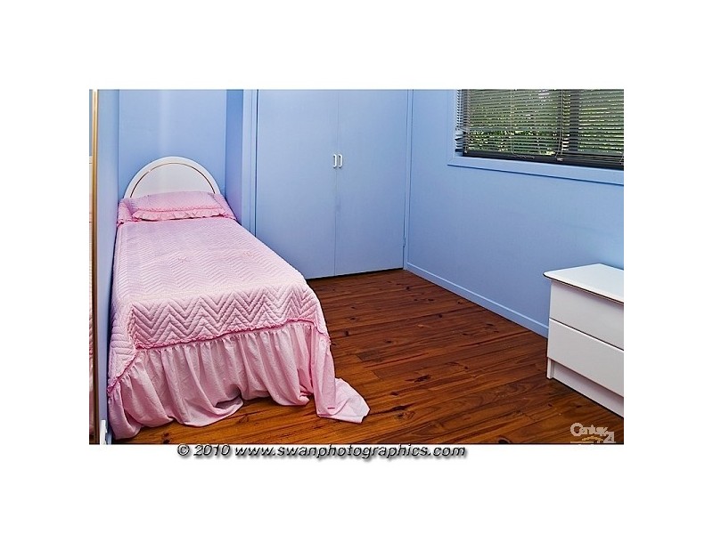 25 Salmon Street, Southport QLD 4215