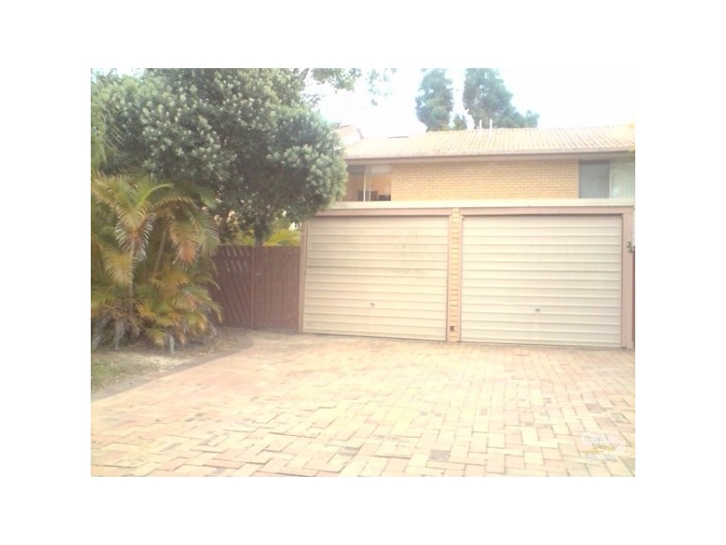 23/81 Olsen Avenue, Labrador QLD 4215